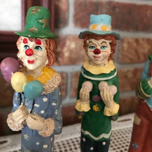 Rare Vintage 1960’s Hand painted Clowns - Picture 5 of 10